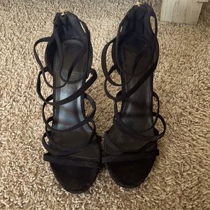 Brand: Anne Michelle Size: Women’s 8 Color: Black